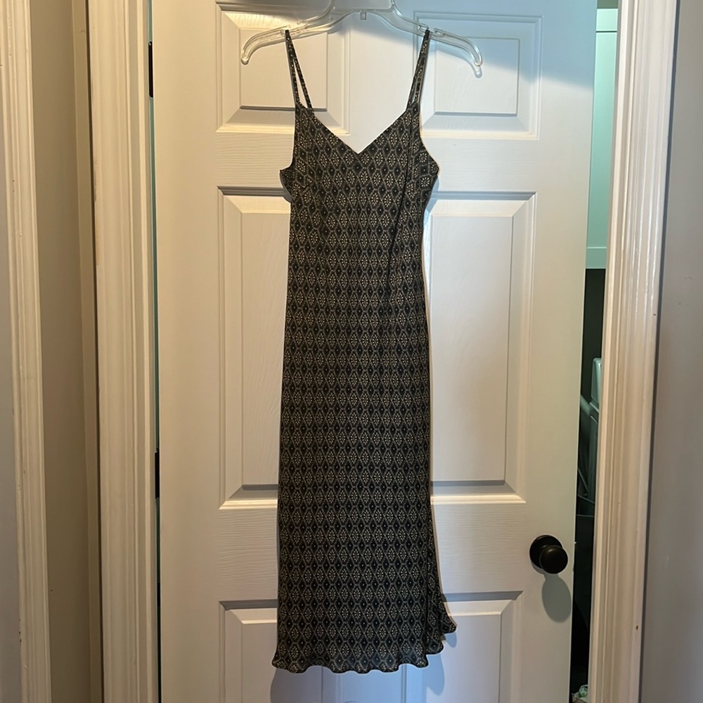 Ann Taylor Black Gold Printed Slip Sundress Dress Size 6